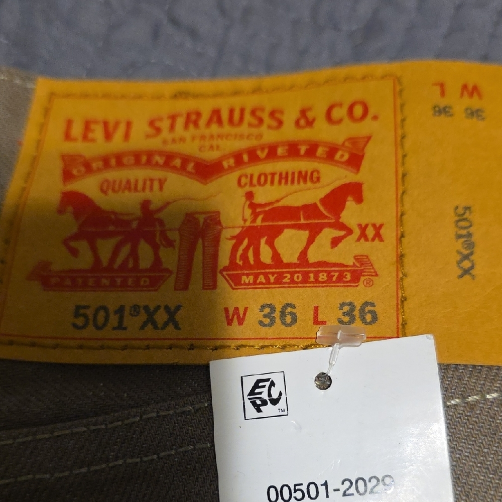 Levi's Men's 501 Straight Fit Jeans - Tan - Picture 5 of 8